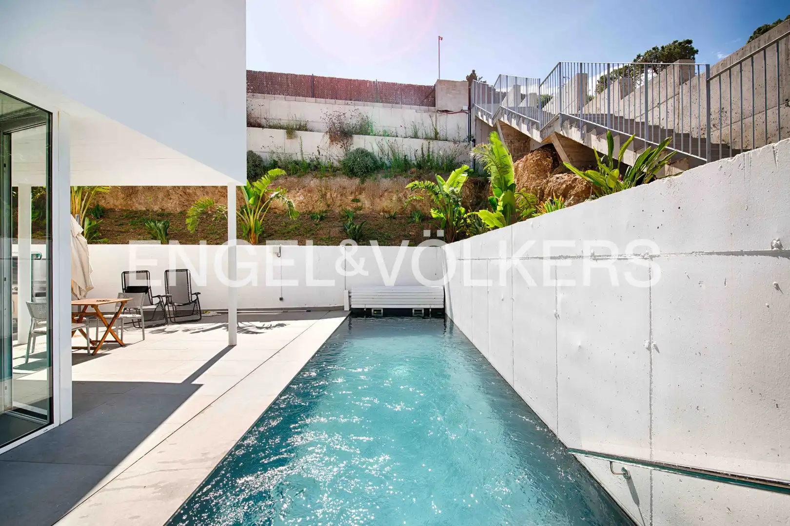 Piscina de Casa o chalet en venta en El Port de la Selva con Calefacción, Jardín privado y Terraza