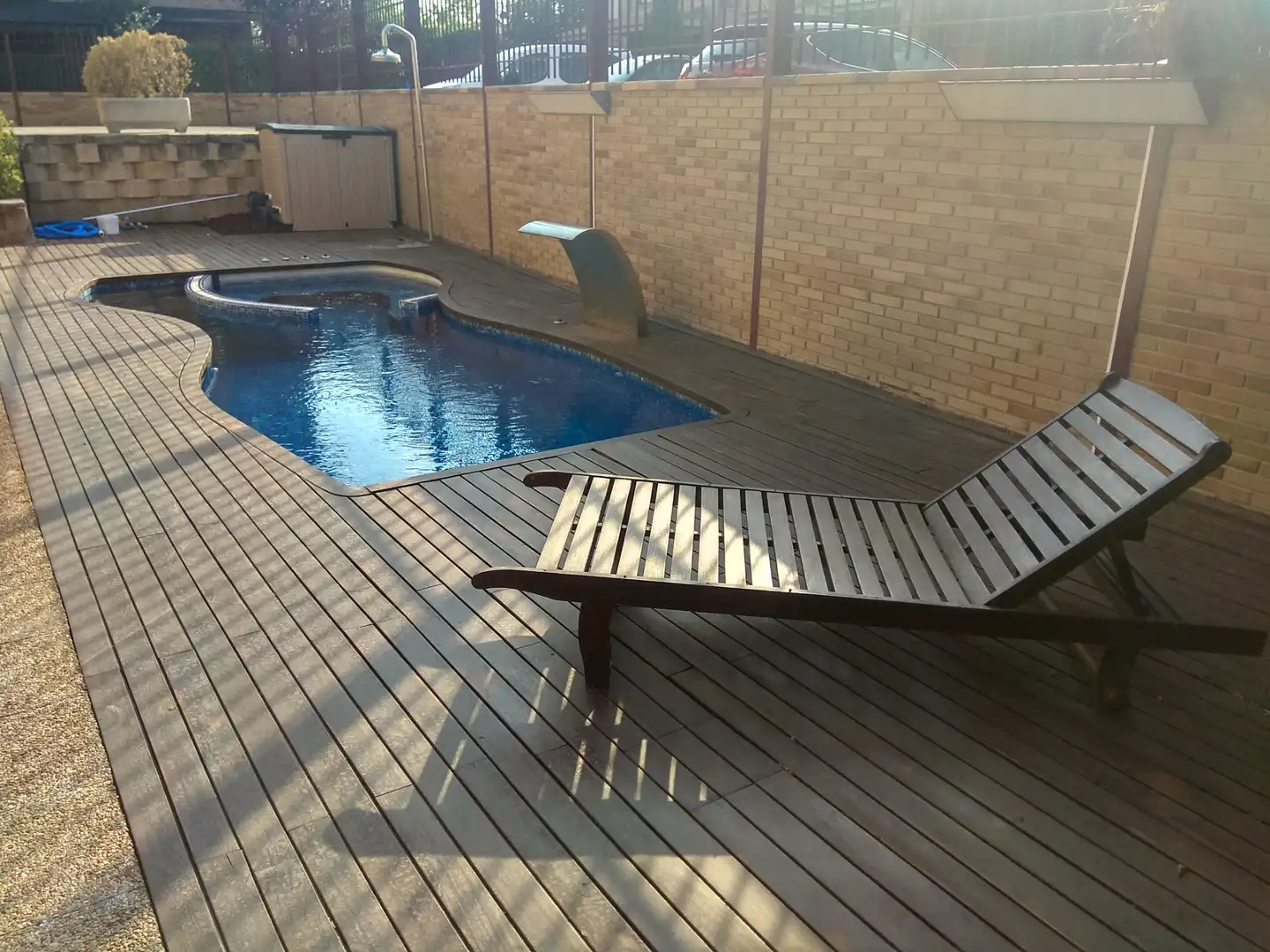 Swimming pool of Houses for sale in Zaragoza  with Air Conditioner, Private garden and Parquet flooring