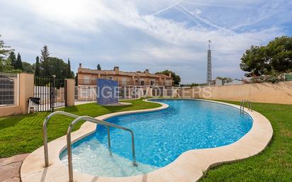 Piscina de Casa o xalet en venda en Náquera amb Jardí privat, Terrassa i Traster