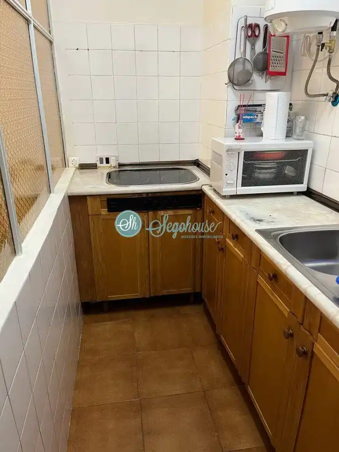 Cocina de Piso en venta en Segovia con Calefacción y Trastero