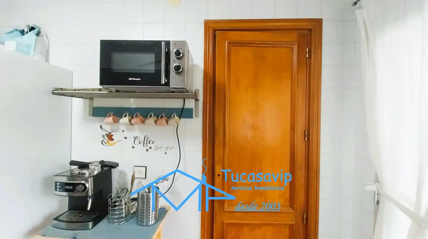 Cocina de Piso en venta en La Adrada  con Calefacción, Jardín privado y Terraza