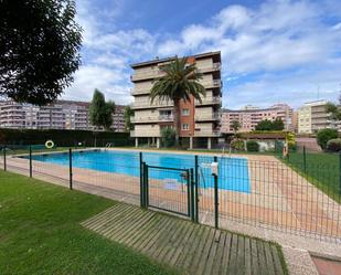 Swimming pool of Flat for sale in Castro-Urdiales  with Heating, Terrace and Community pool