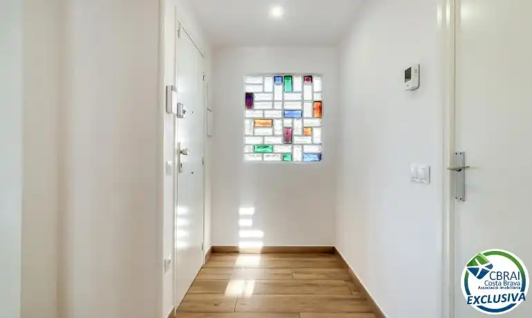 Apartament en venda en Roses amb Calefacció, Moblat i Piscina comunitària