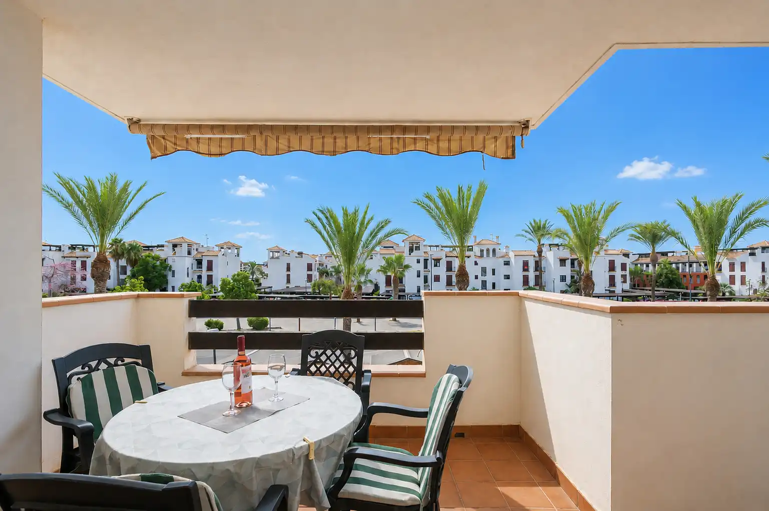 Apartament amb piscina en venda a Avenida Ciudad de Alicante, imagen 2