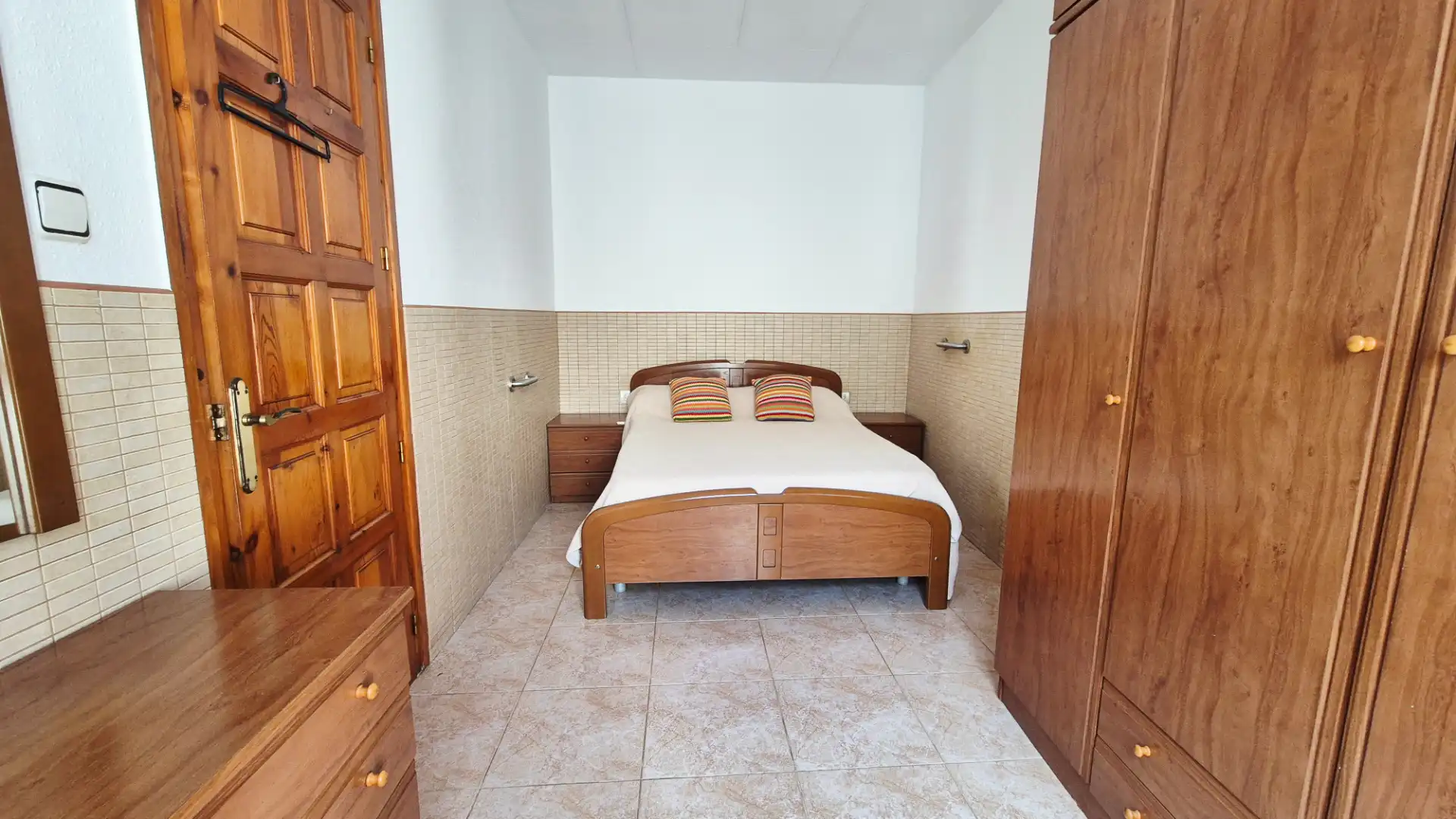 Dormitori de Casa o xalet en venda en Arenys de Mar amb Calefacció, Terrassa i Moblat