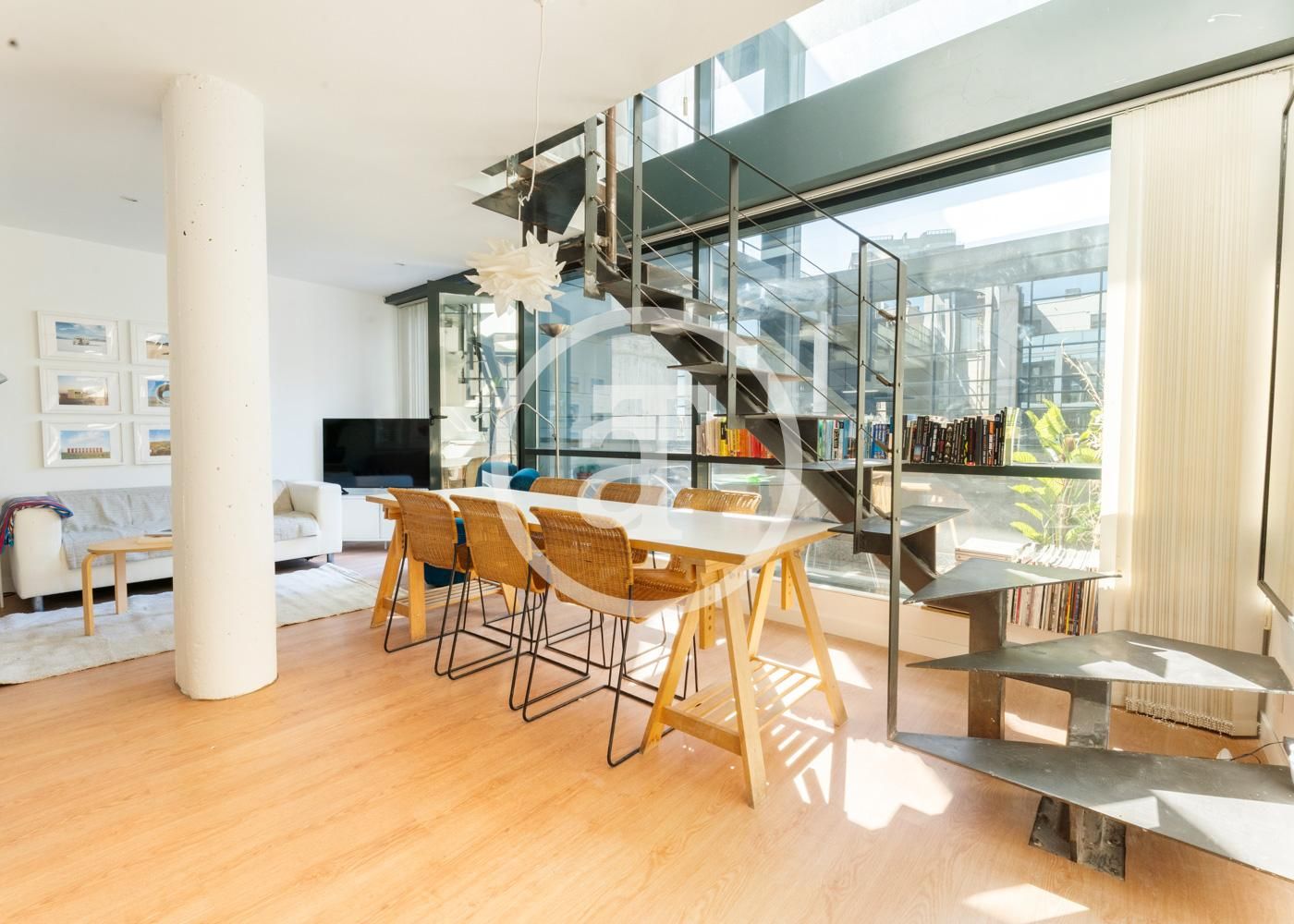 Living room of Duplex to rent in  Madrid Capital  with Air Conditioner, Heating and Furnished