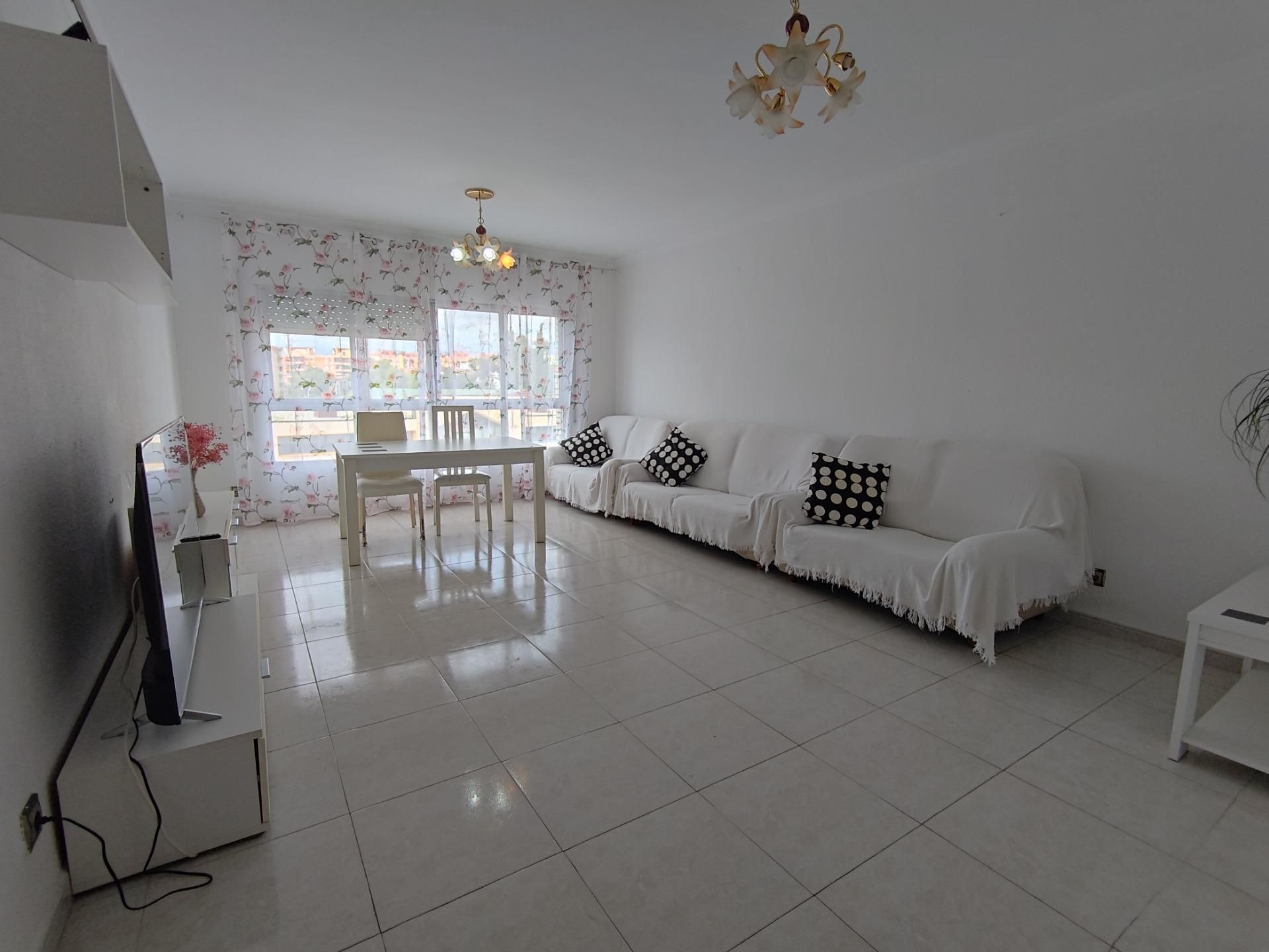 Sala d'estar de Pis en venda en  Tarragona Capital amb Aire condicionat, Terrassa i Balcó