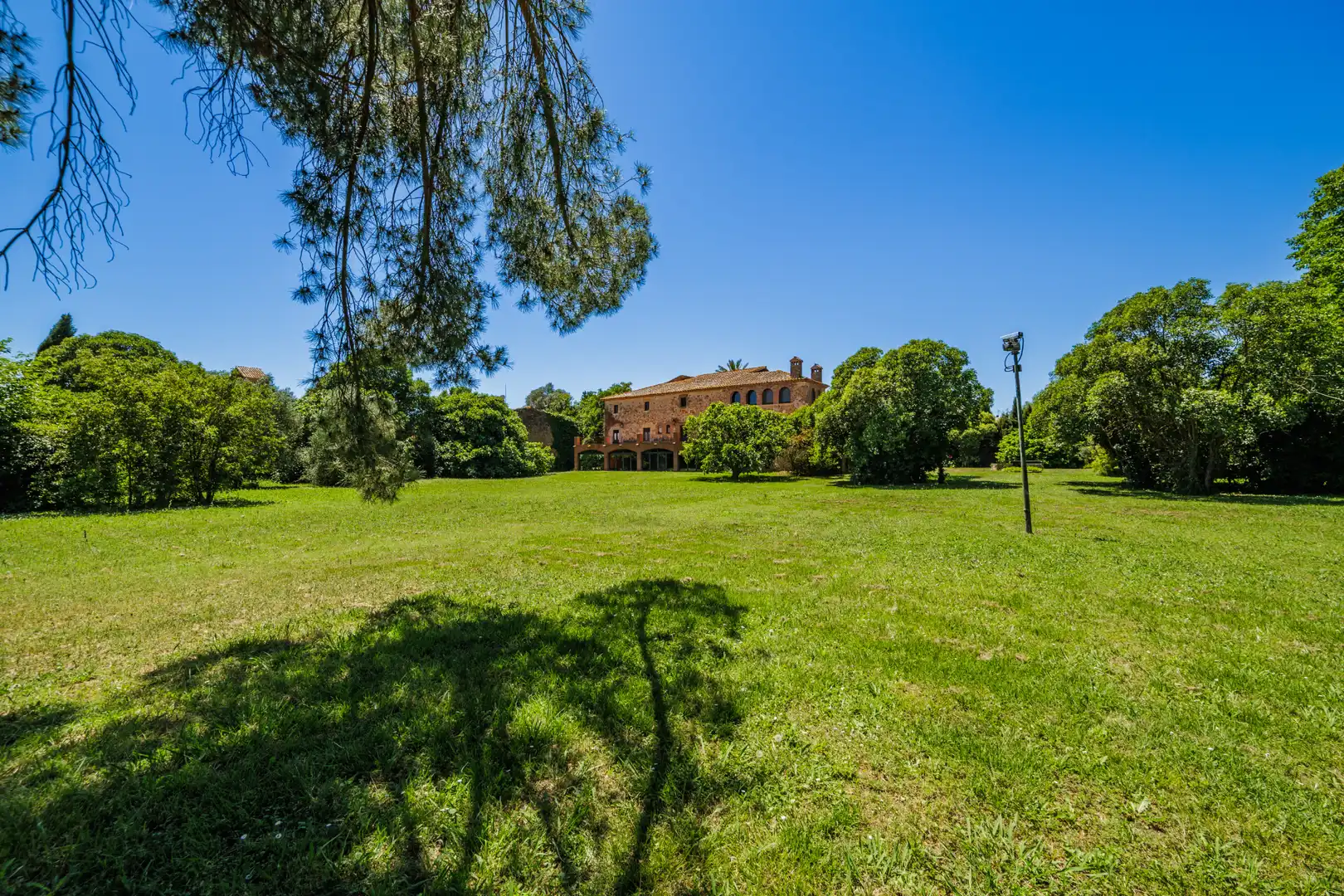 Garden of Country homes for sale in Parlavà  with Air Conditioner, Private garden and Terrace