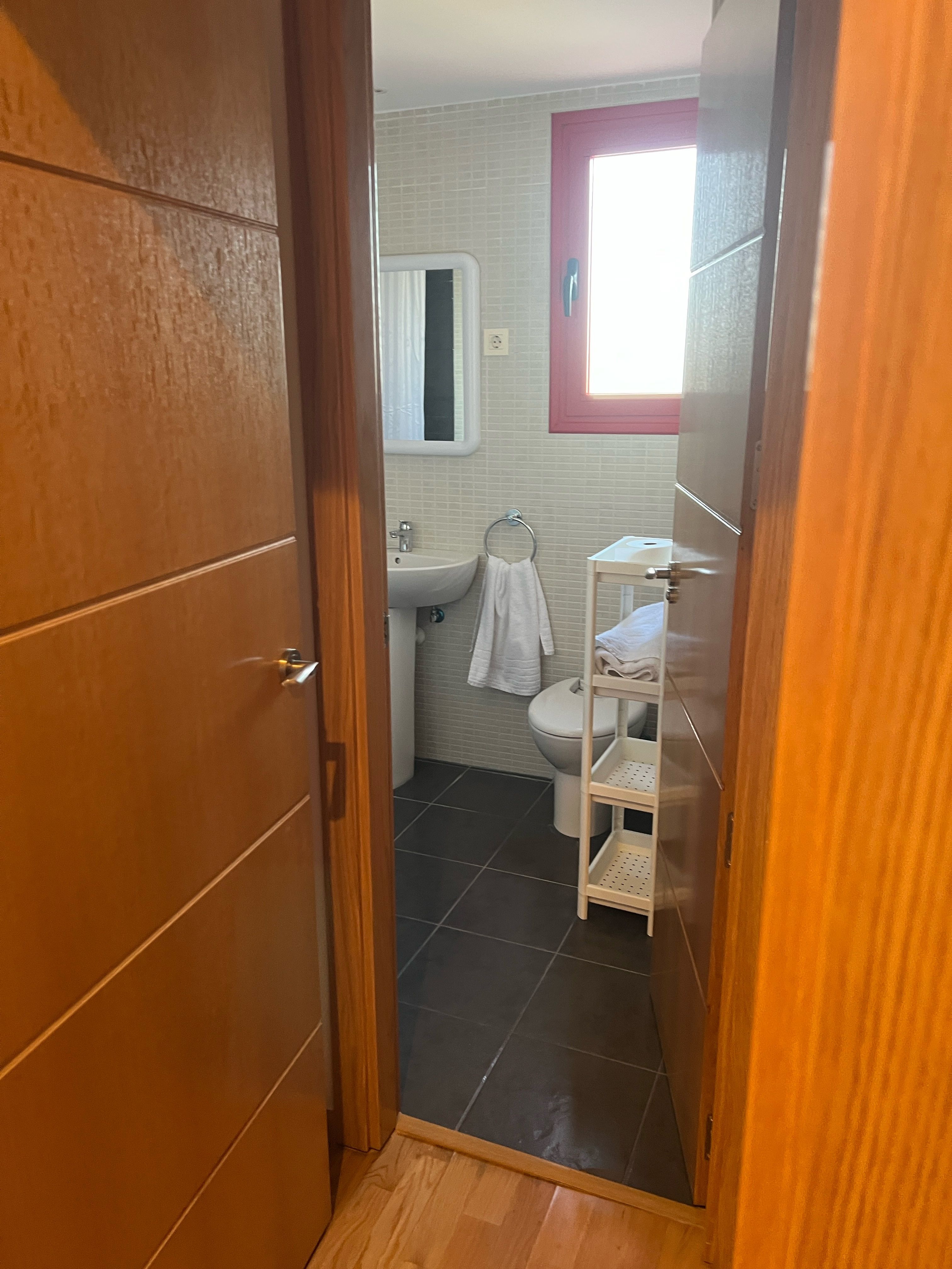 Bathroom of Flat to rent in Ciudad Real Capital  with Heating, Terrace and Storage room