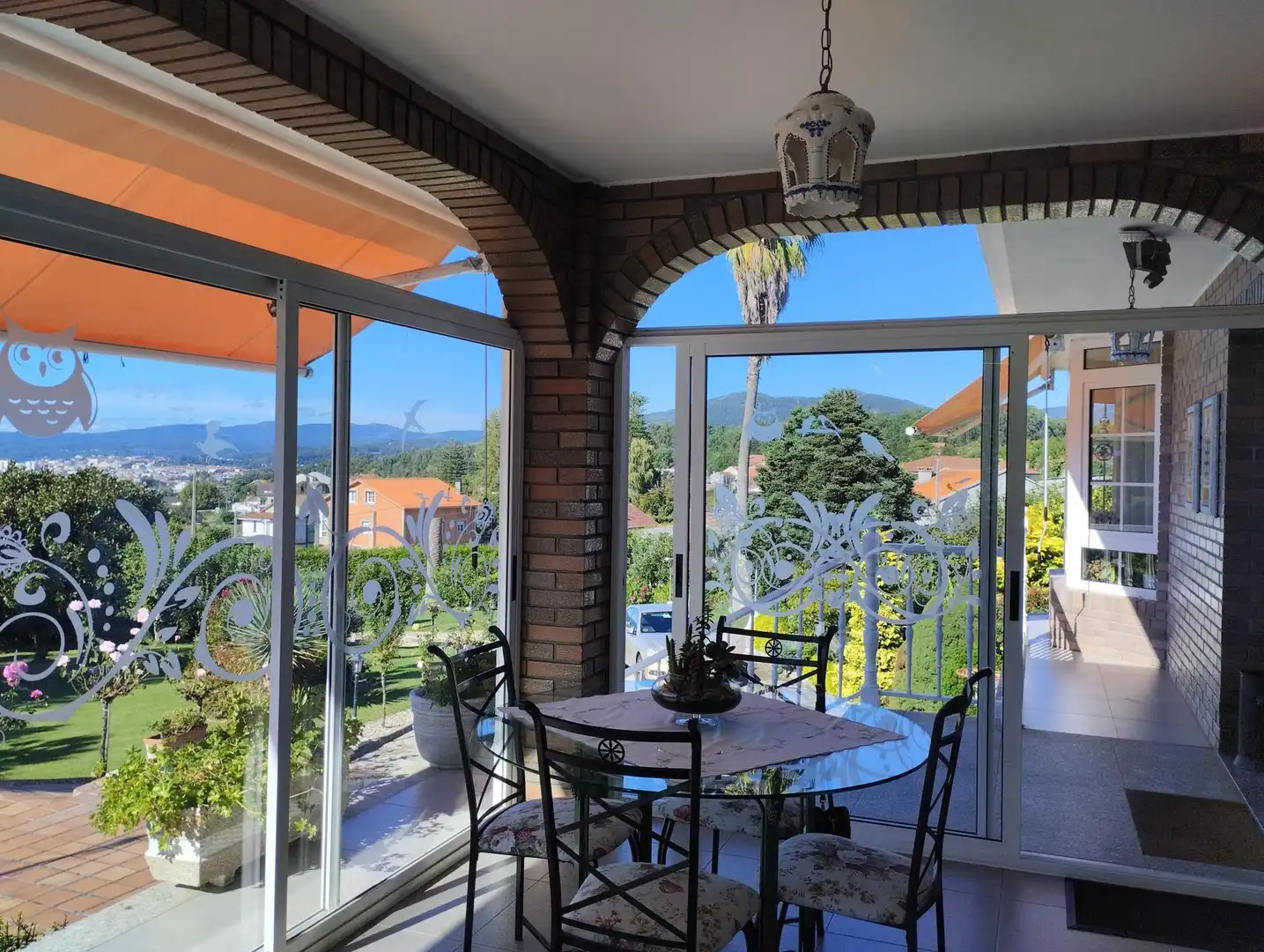 Terraza de Casa o chalet en venta en Vilagarcía de Arousa con Calefacción, Piscina y Balcón