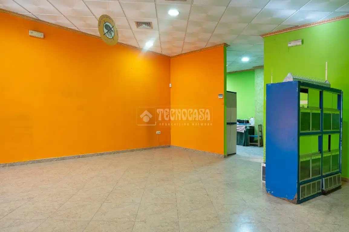 Locale commerciale in vendita a C. Joaquín Galván, imagen 6