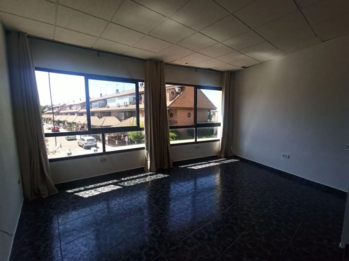 Geschaftsraum zur Miete in Torrejón de la Calzada