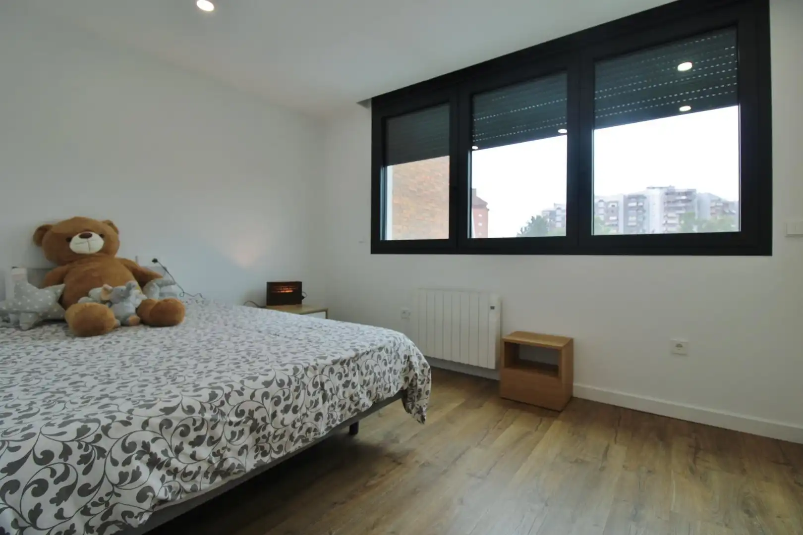 Dormitori de Casa o xalet en venda en Alicante / Alacant amb Aire condicionat, Terrassa i Moblat