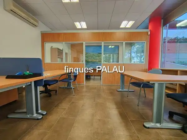 Business premises to rent in Centre, imagen 8