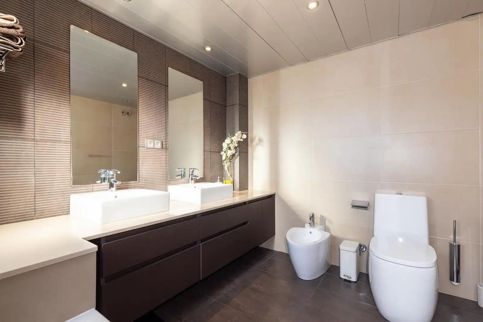 Baño de Casa adosada en venta en Cambrils con Aire acondicionado, Calefacción y Jardín privado