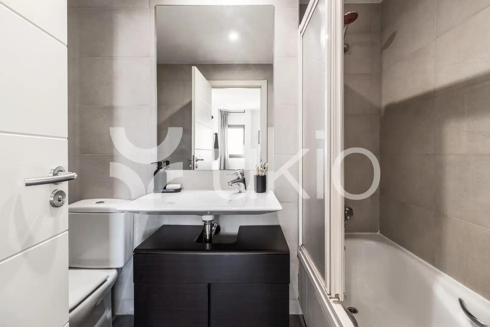 Badezimmer von Wohnung zur Miete in Madrid mit Klimaanlage, Heizung und Terrasse