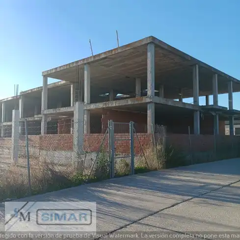 Vista exterior de Edificio en venta en Borox