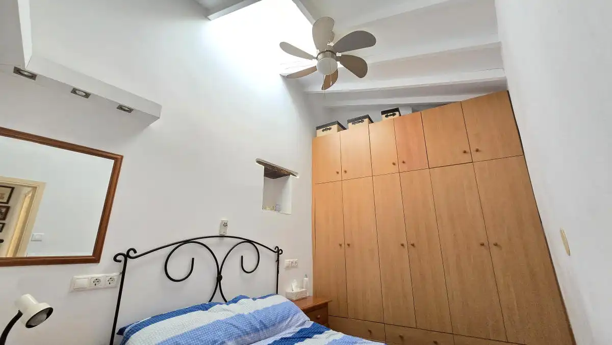 Habitación de Casa adosada en venta en Benamargosa con Aire acondicionado, Horno y Balcón