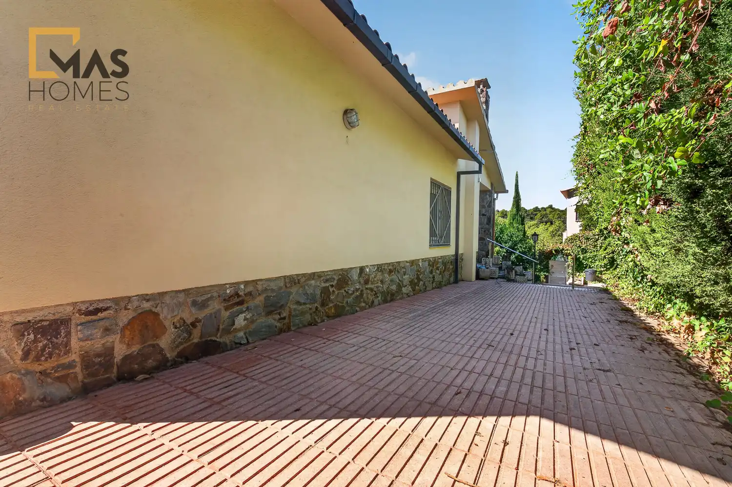 Terrassa de Casa o xalet en venda en Castellar del Vallès amb Calefacció, Jardí privat i Traster