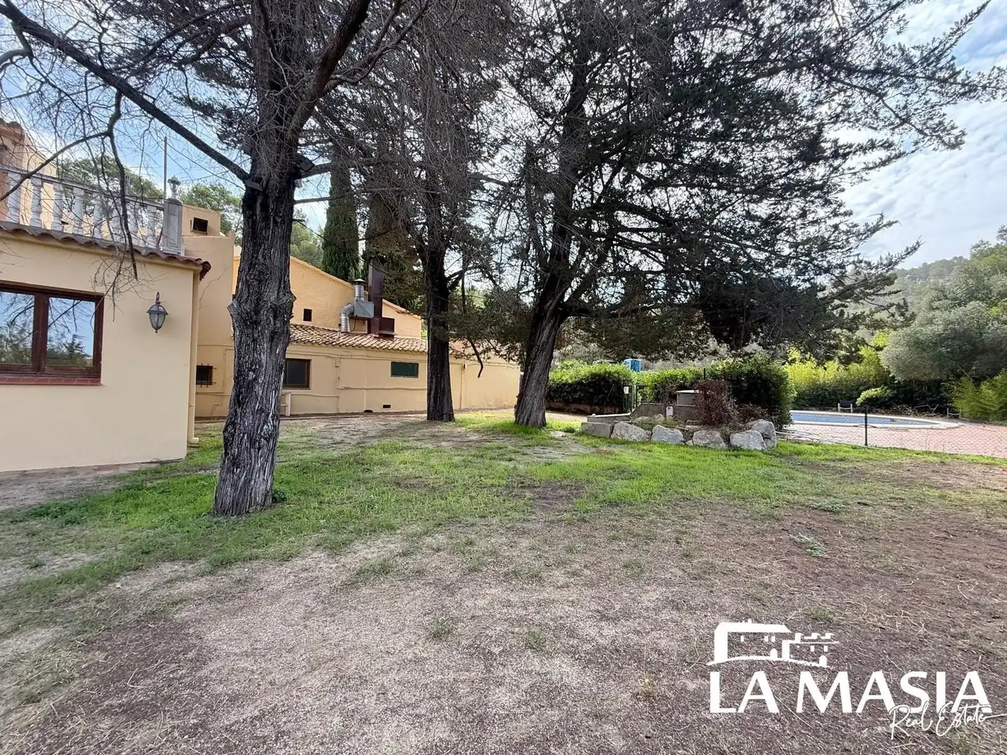 Jardí de Finca rústica en venda en Olivella amb Jardí privat, Terrassa i Piscina