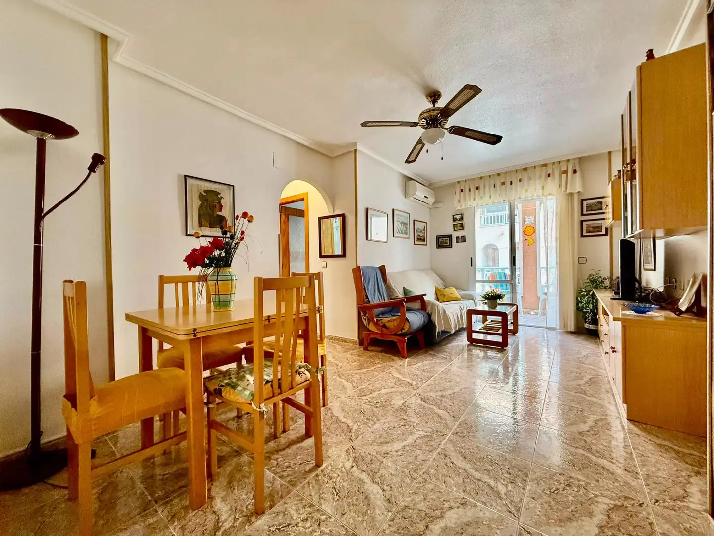 Apartment with lift for sale in Avenida PINOSO DE 12, imagen 2