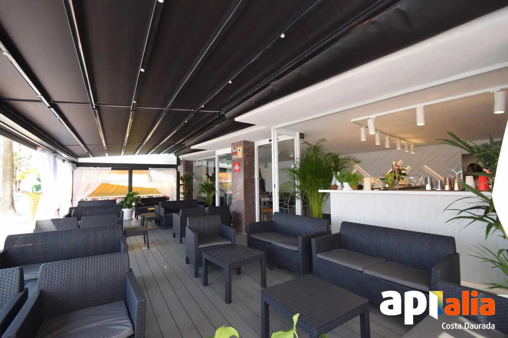 Business premises for sale in de Miramar 10, imagen 9