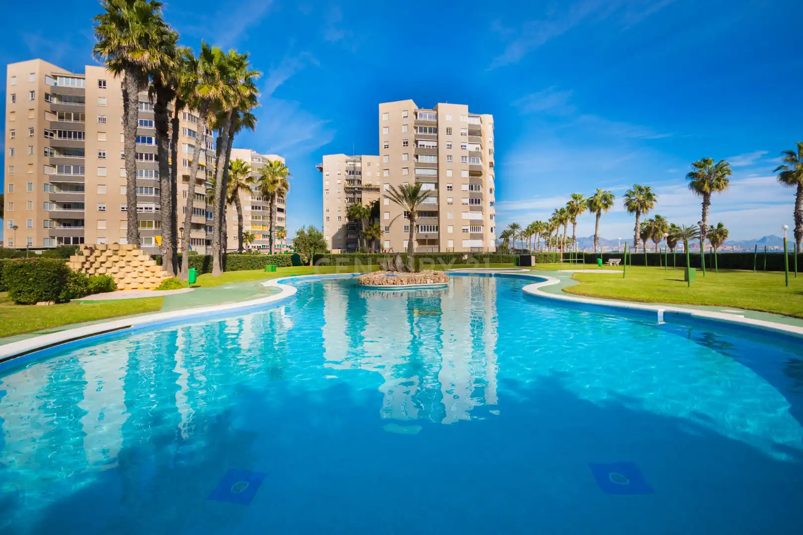 Swimming pool of Flat for rent in San Gabriel - Palmeral - Urbanova