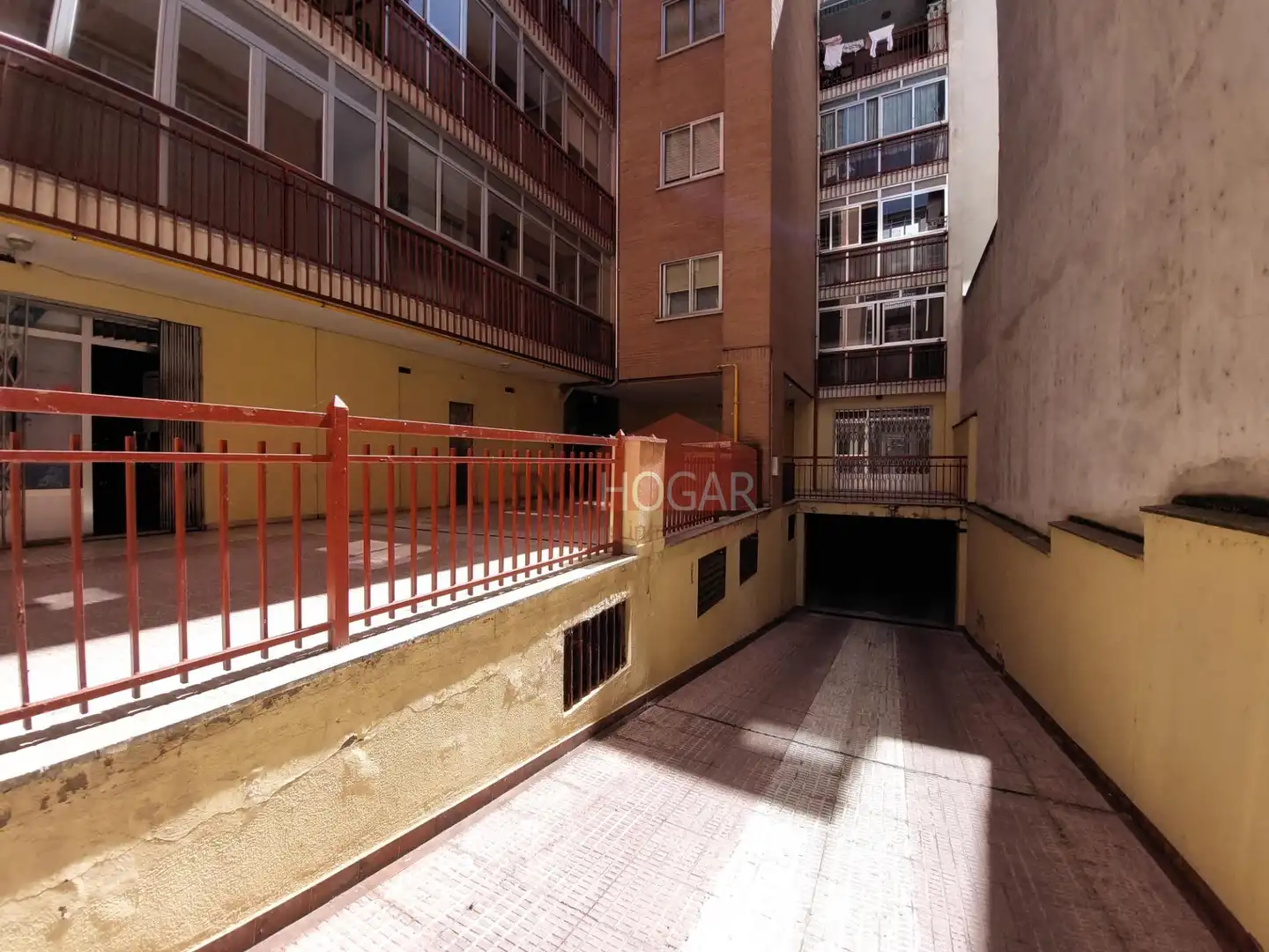 Vista exterior de Piso en venta en Ávila con Calefacción, Terraza y Trastero
