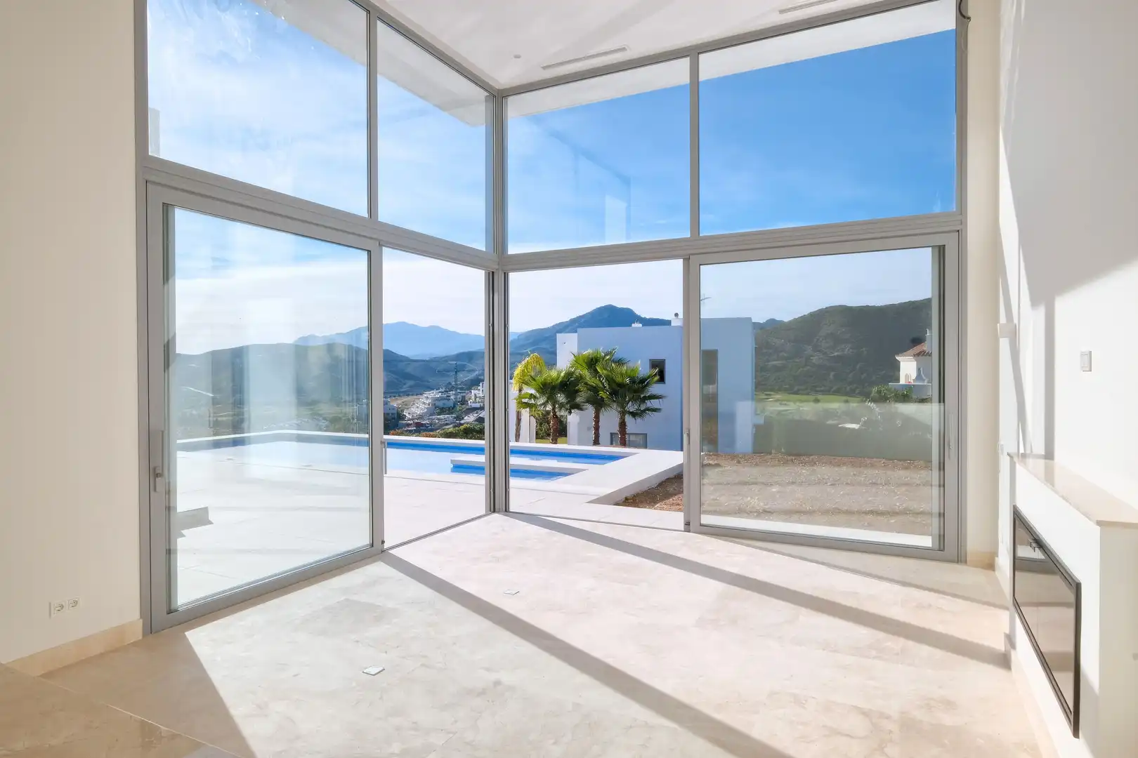Chalet con terraza en venta en Los Arqueros  - Puerto del Almendro, imagen 18