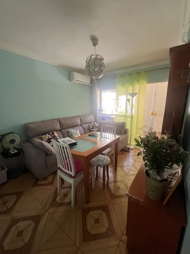 Living room of Flat for sale in Sevilla  with Terrace
