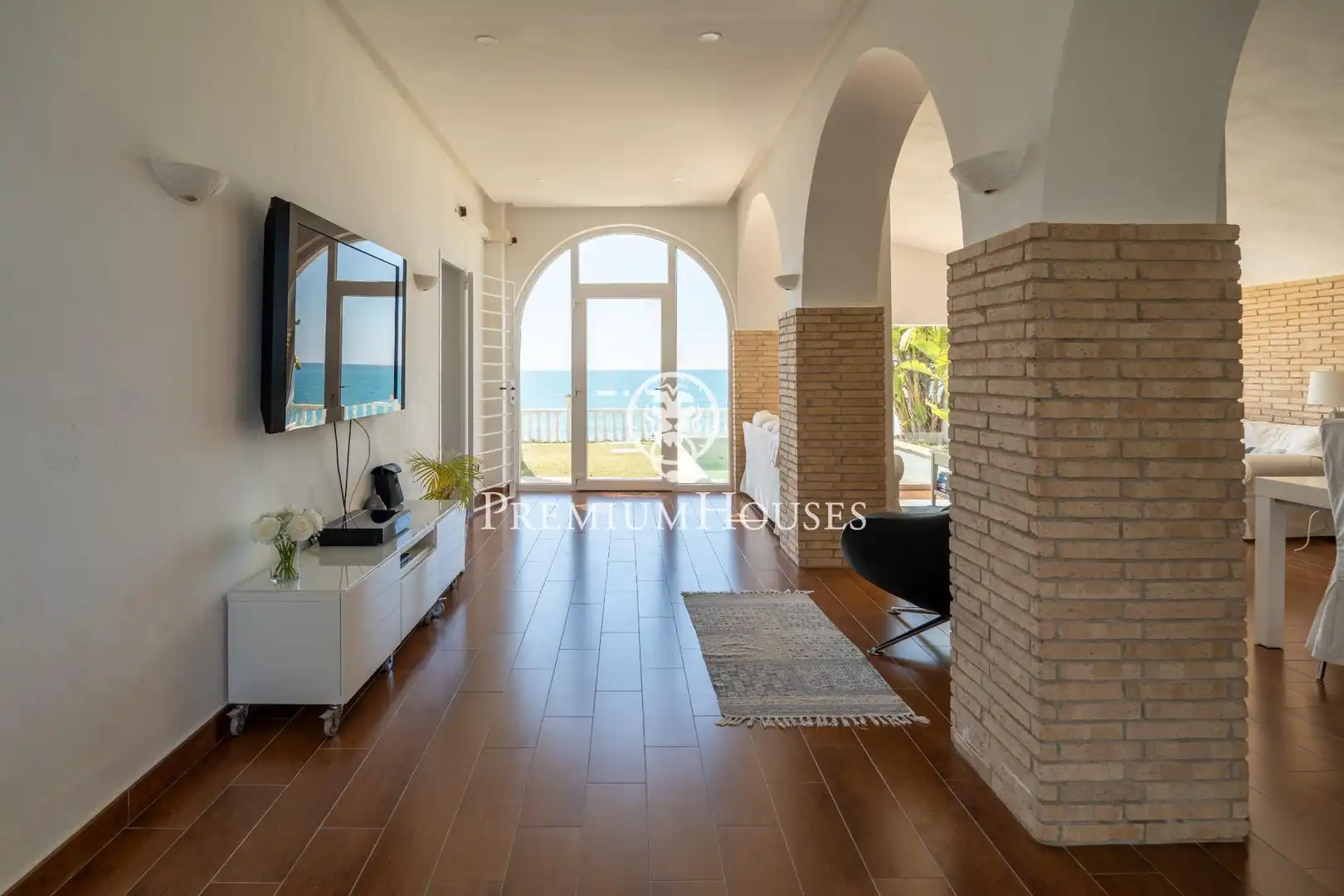 Houses for sale in Vilanova i la Geltrú  with Air Conditioner, Heating and Private garden