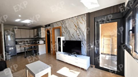 Foto 3 de Piso en venta en Calle Victoria Angeles(r), El Puerto - Romanilla, Roquetas de Mar