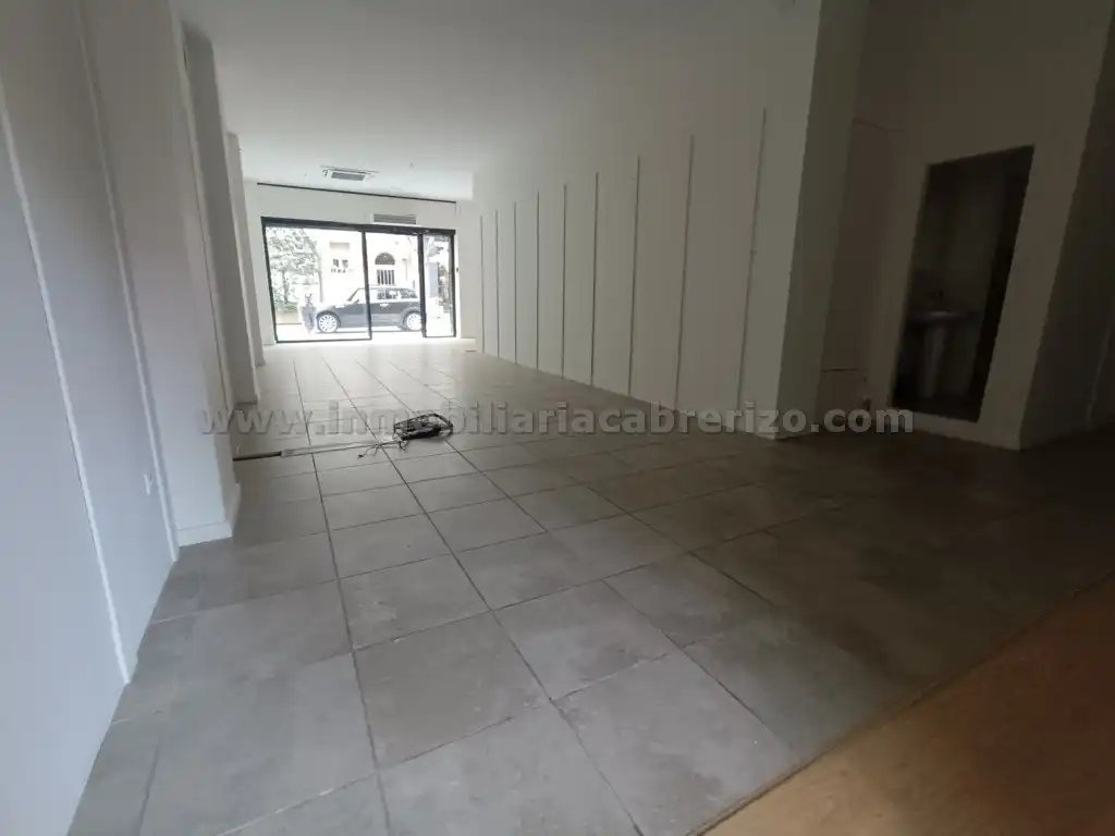 Local en venta en Calle Pilar Salarrullana, Gran Via
