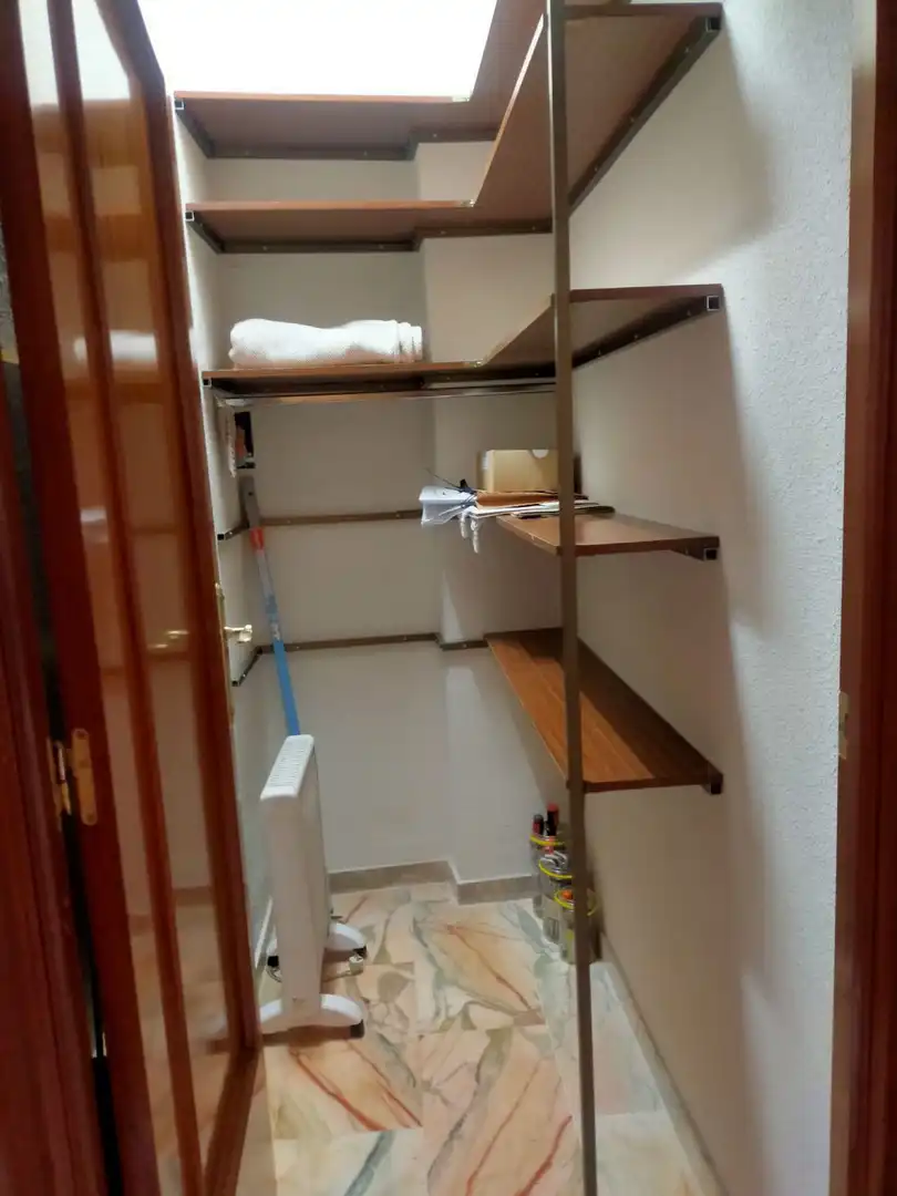 Flat for rent in Jaén  with Air Conditioner, Storage room and Furnished