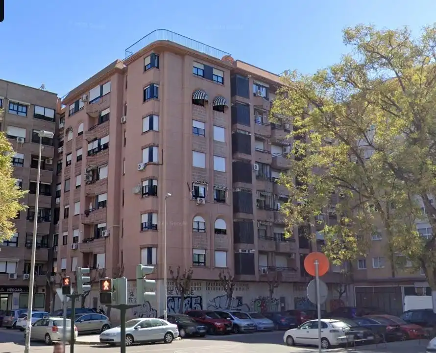 Vista exterior de Piso en venta en  Murcia Capital