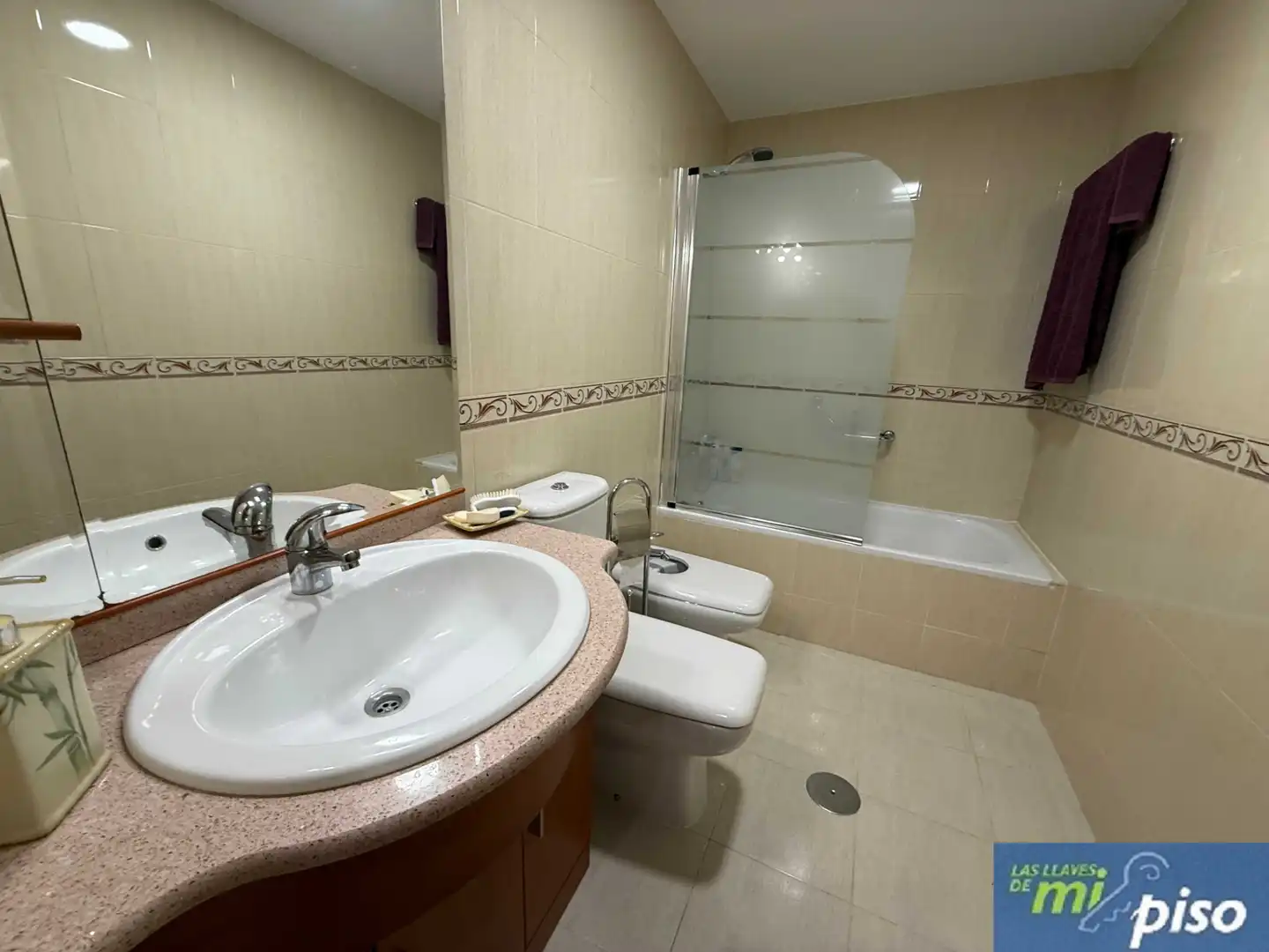 Bathroom of Flat for sale in Tudela de Duero  with Heating, Parquet flooring and Storage room