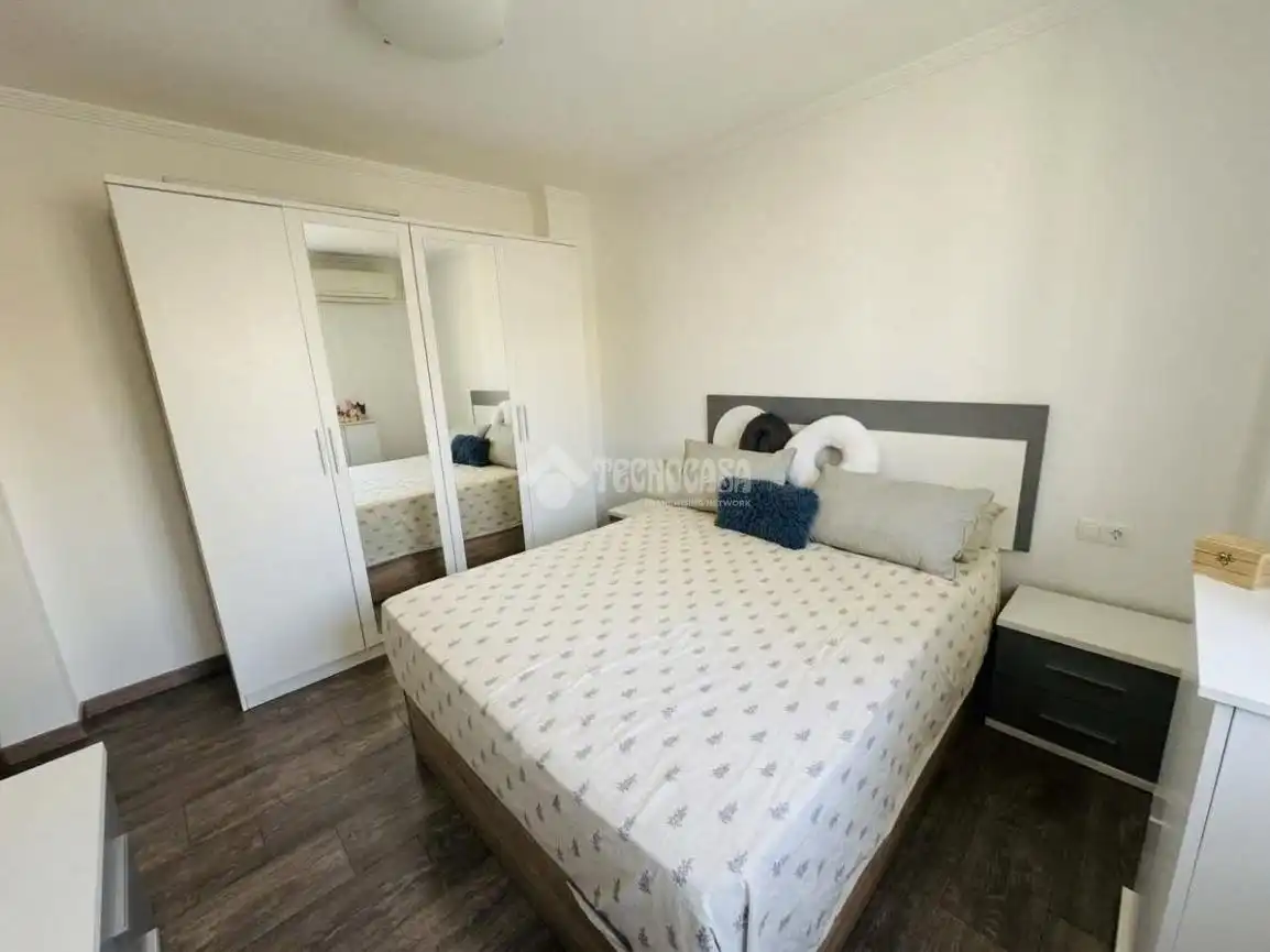 Bedroom of Flat for sale in Marbella Centro