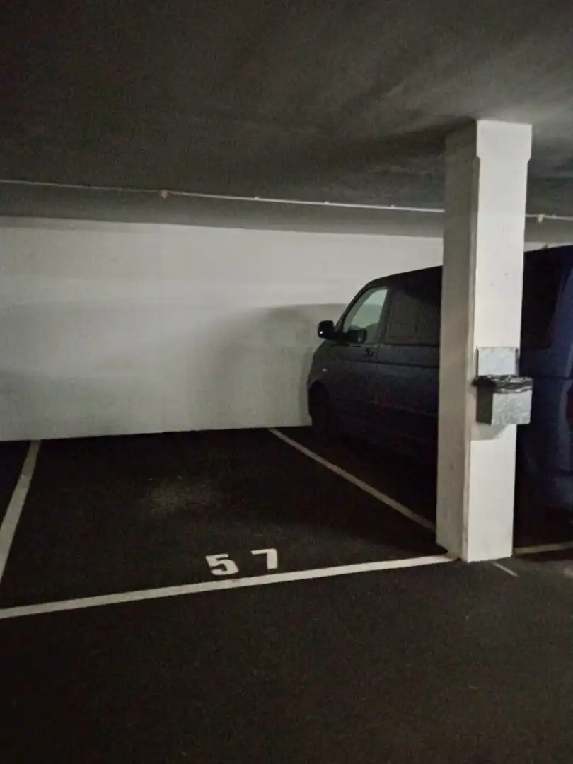 Parkplatz von Garage zur Miete in Gijón 