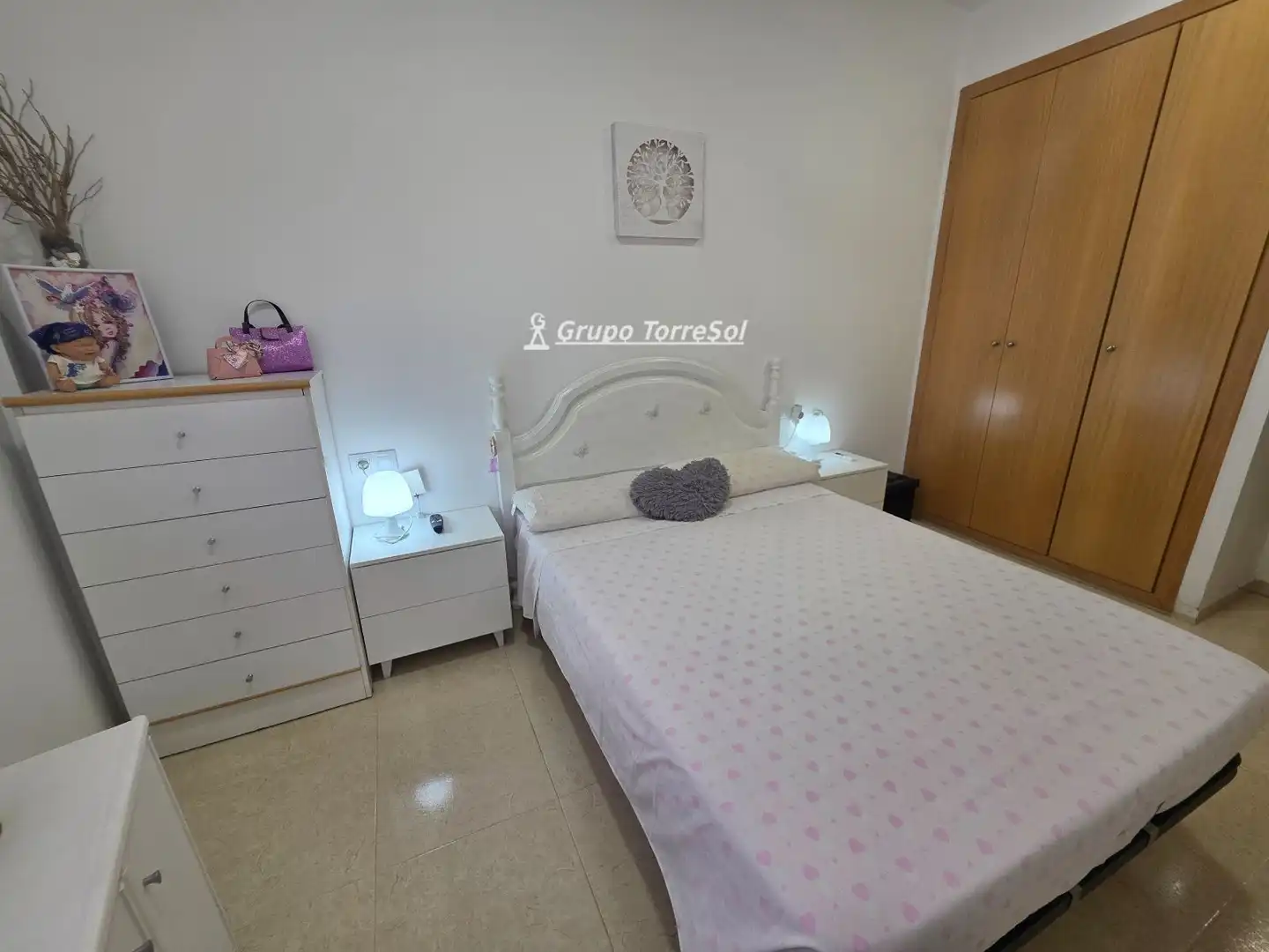 Habitación de Piso en venta en La Pobla de Montornès   con Calefacción y Terraza