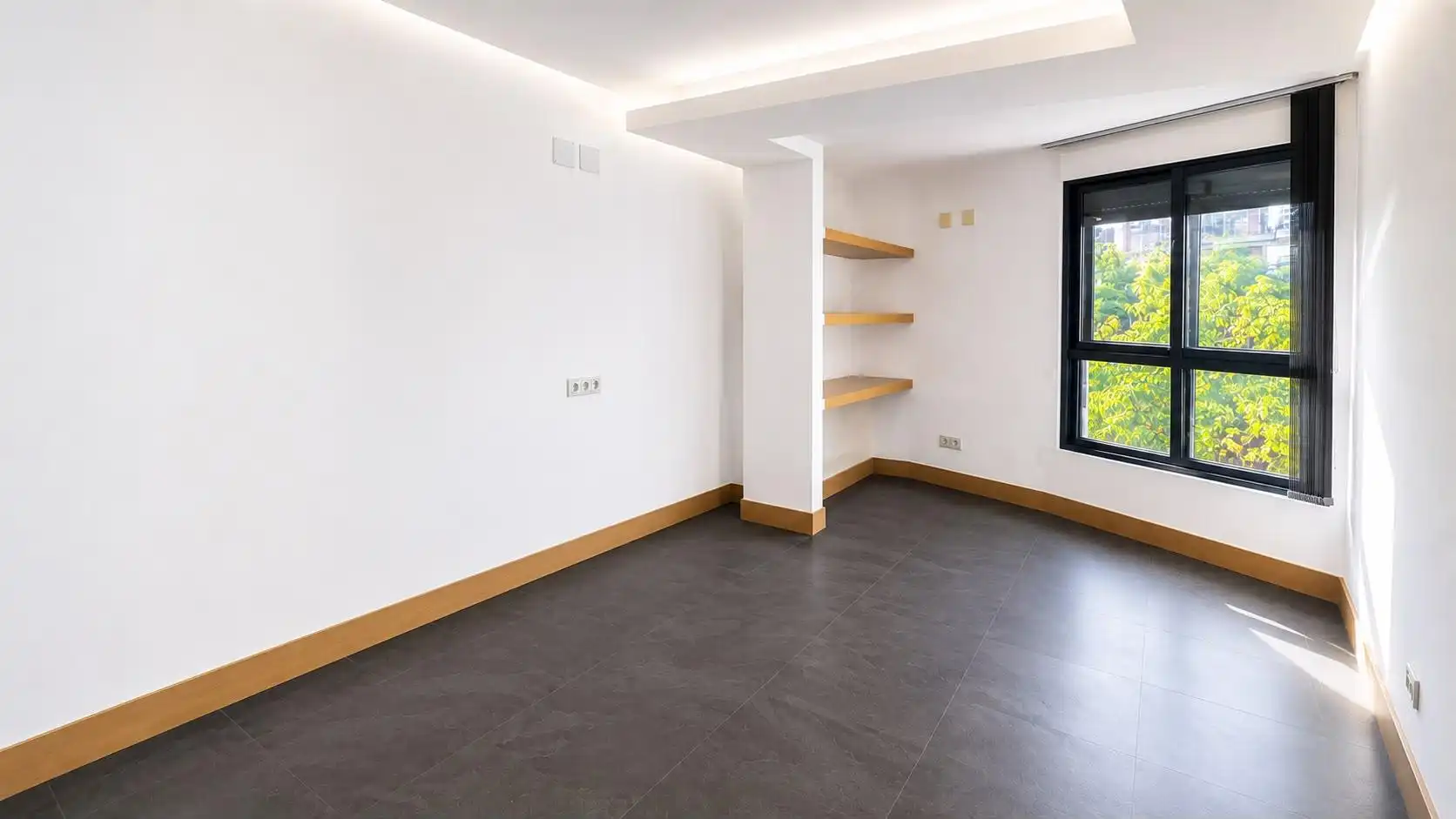 Piso en venta en Valencia con Aire acondicionado, Calefacción y Jardín privado