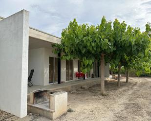 Vista exterior de Finca rústica en venda en San Miguel de Salinas amb Calefacció, Jardí privat i Terrassa