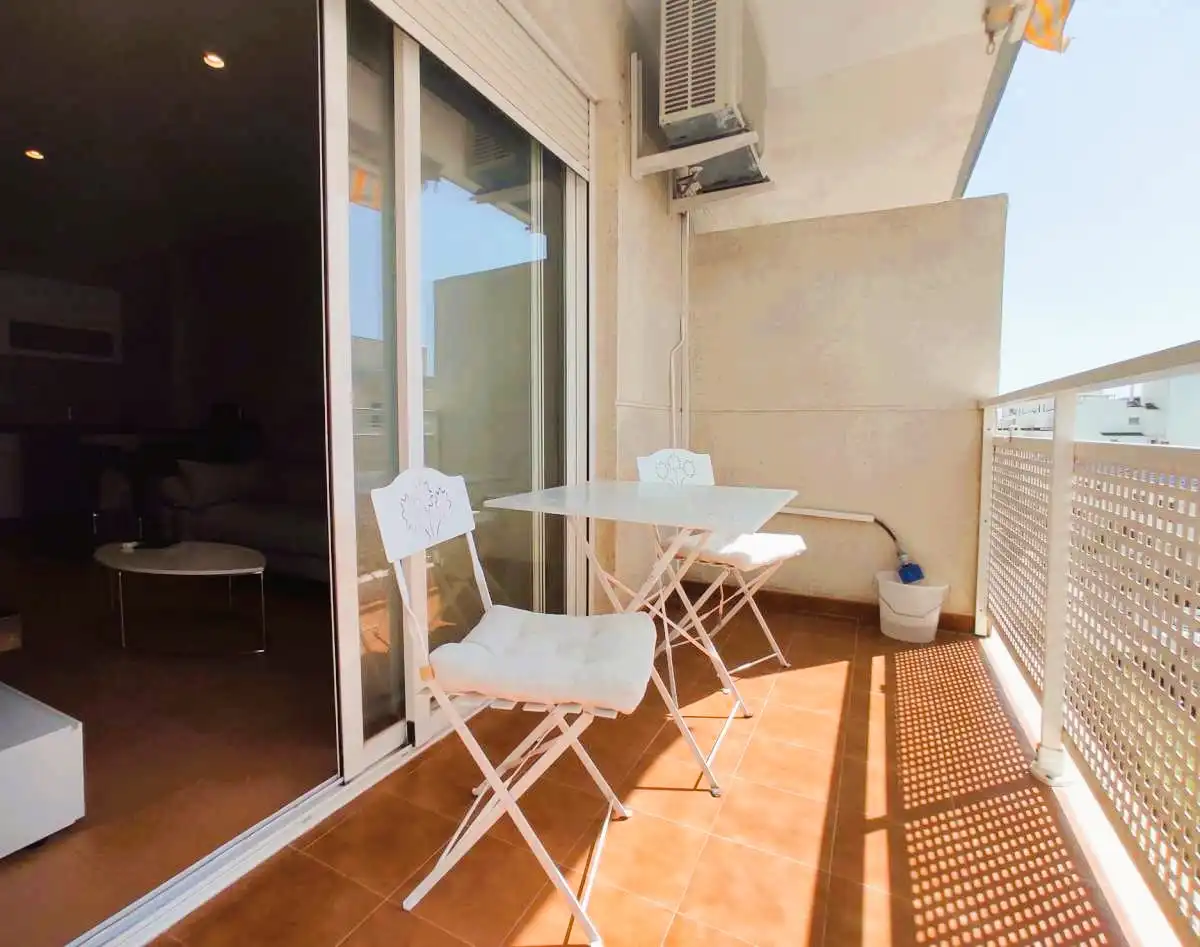 Terraza de Apartamento en venta en Canet d'En Berenguer con Aire acondicionado, Amueblado y Piscina comunitaria