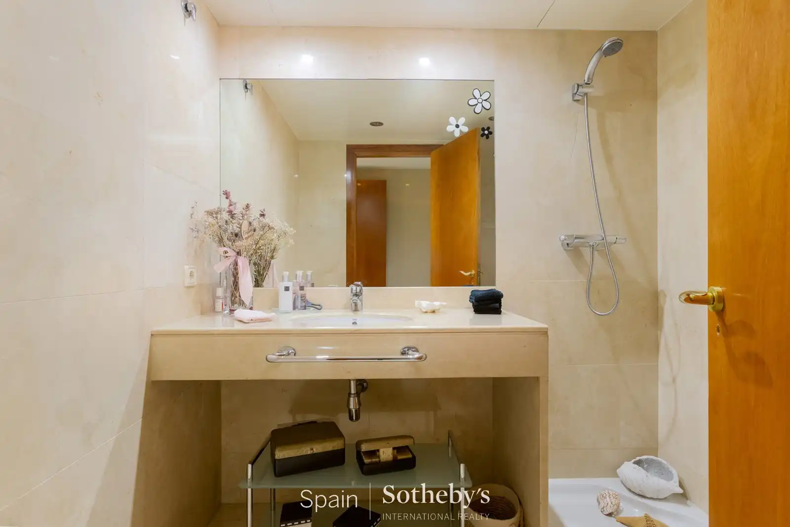 Baño de Casa o chalet en venta en Alella con Aire acondicionado, Calefacción y Jardín privado