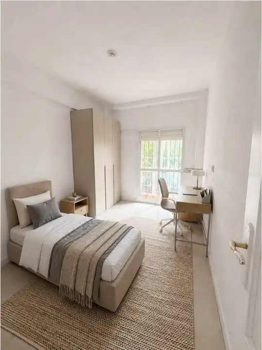 Bedroom of Flat for rent in Sevilla  with Air Conditioner and Furnished