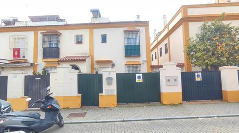 Foto 2 de Casa adosada en venda a Calle Parque de la Taconera, 4, Bellavista,  Sevilla Capital