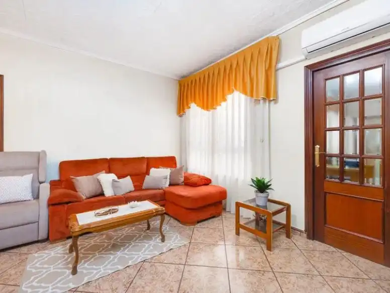 Sala de estar de Casa o chalet en venta en Torrevieja con Aire acondicionado, Calefacción y Terraza