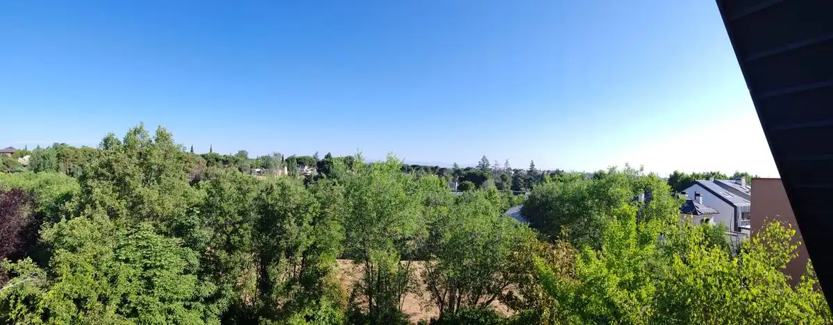 Vista exterior de Casa o xalet en venda en Pozuelo de Alarcón amb Calefacció, Jardí privat i Terrassa