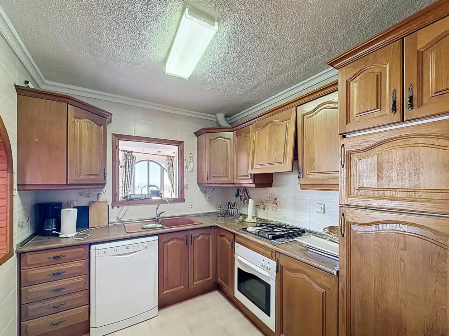 Cocina de Casa o chalet en venta en Benitachell / El Poble Nou de Benitatxell con Aire acondicionado, Calefacción y Jardín privado