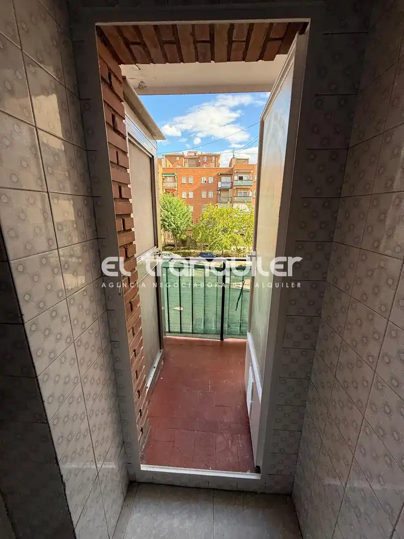 Terrasse von Wohnung zur Miete in Madrid mit Terrasse und Waschmaschine