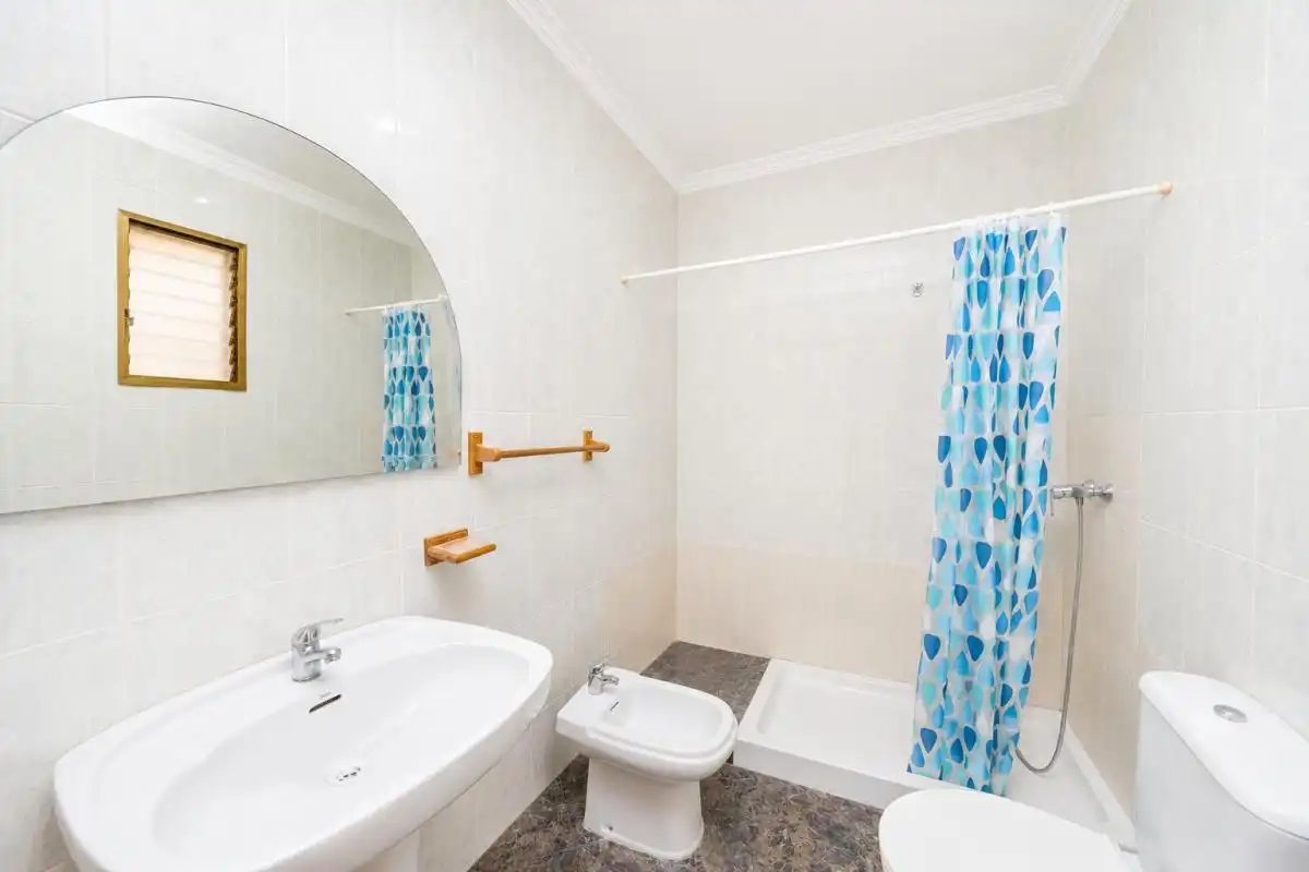 Baño de Piso en venta en Callosa de Segura con Aire acondicionado y Calefacción